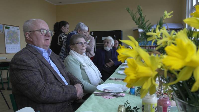 WIELKANOCNE SPOTKANIE SENIORÓW